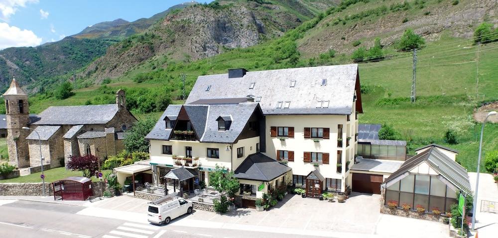 Hotel Edelweiss Артиес Экстерьер фото