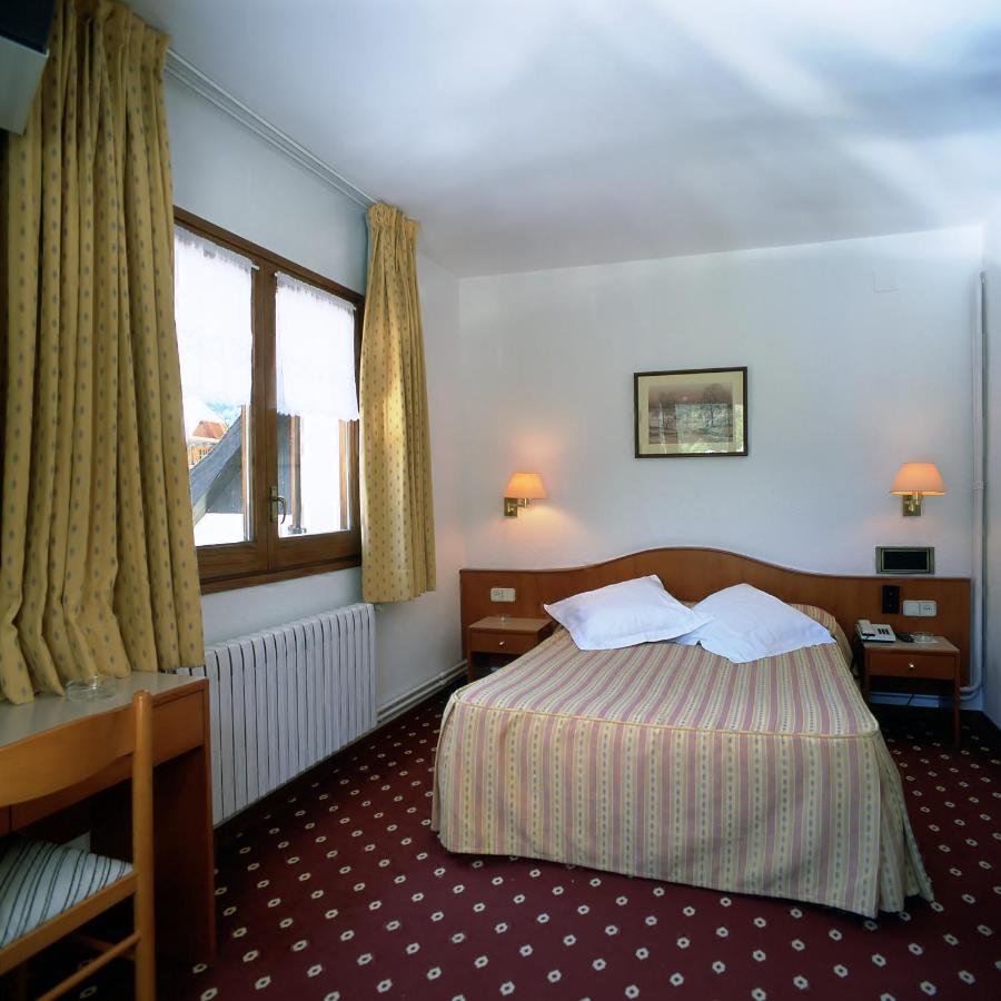 Hotel Edelweiss Артиес Экстерьер фото